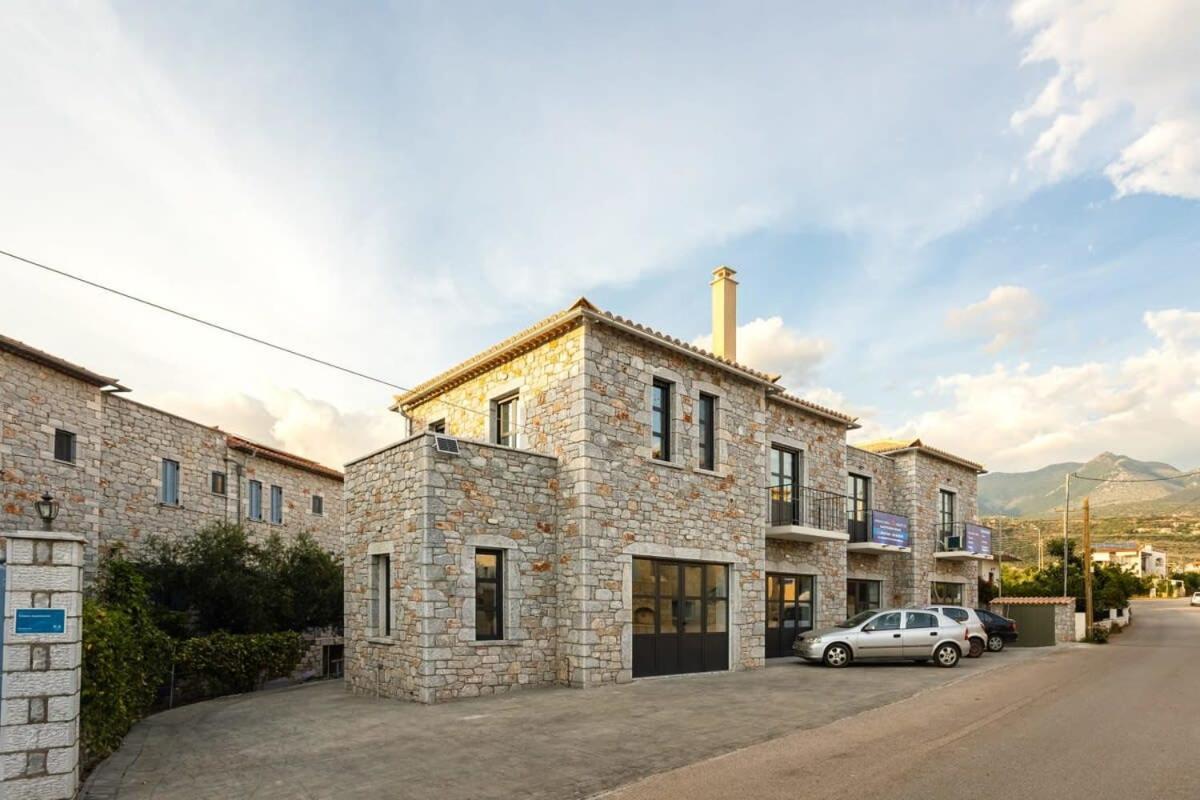 Mani Stone Built Home A Breath Away To The Sea Ступа Экстерьер фото